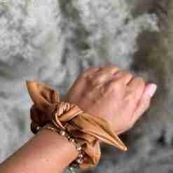 Coletero Scrunchie Luxury 3 en 1  Camel